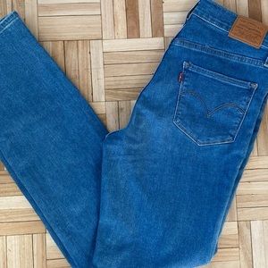 LEVI 724 JEANS
